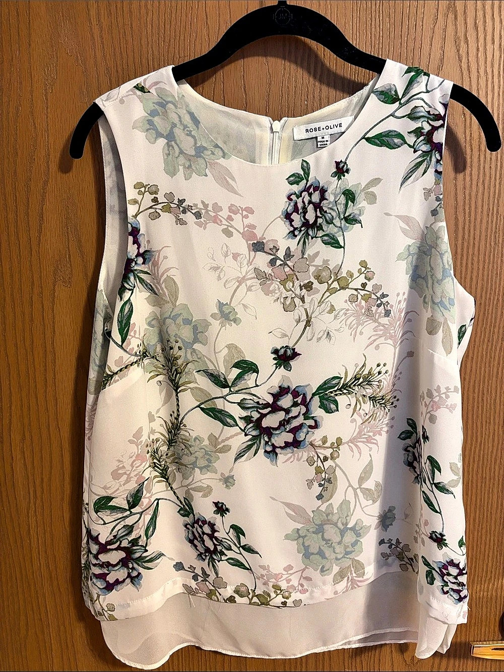 Rose + Olive Floral Tank Top in Cream & Green Size Medium Like New